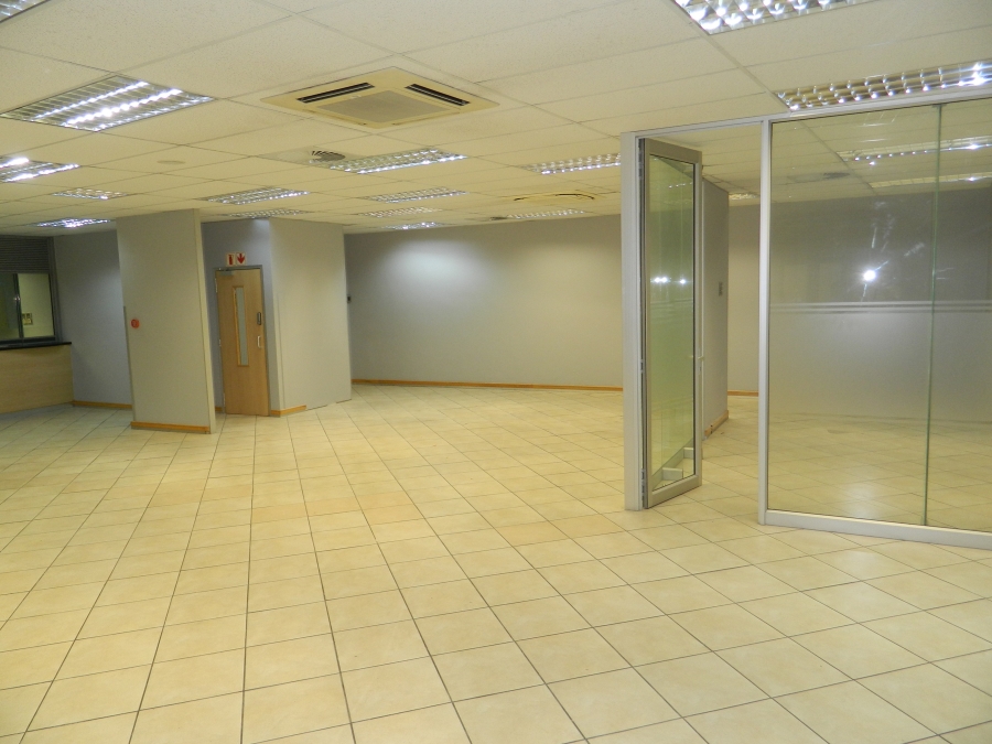 To Let commercial Property for Rent in Paarl Central Western Cape